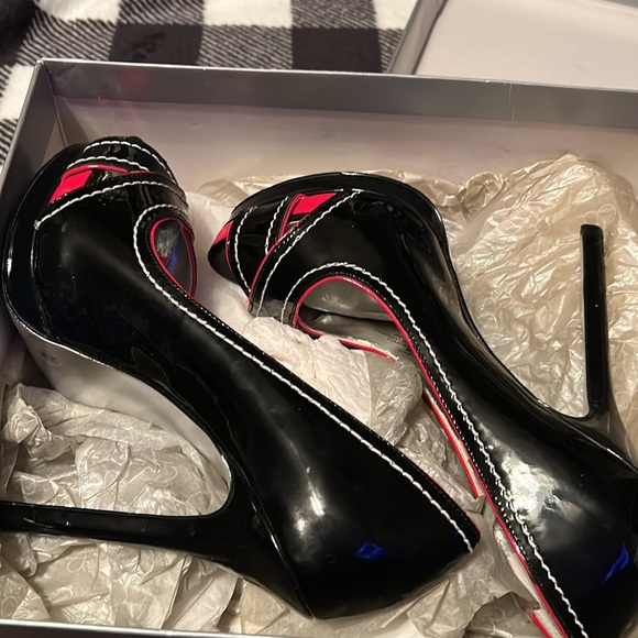 Jessica Simpson High Heel Shoes Size 6M - Picture 8 of 8